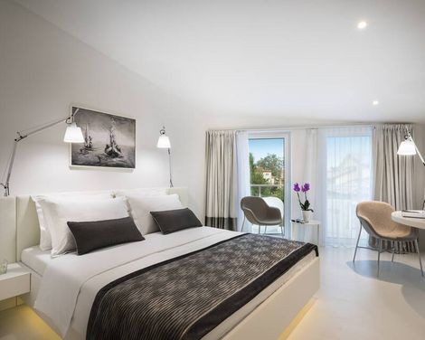 Rivalmare Boutique Hotel