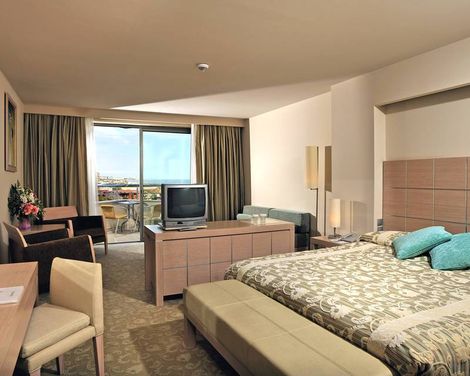 Bellis Deluxe Hotel