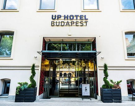 Up Hotel Budapest