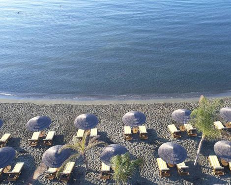 Four Seasons Hotel