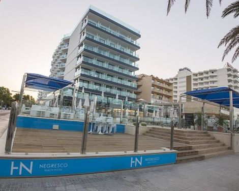 HN Negresco Beach Hotel