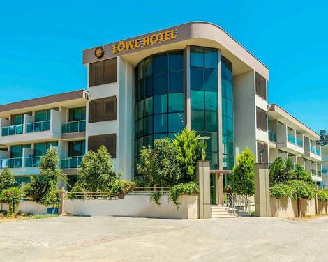 Löwe Hotel