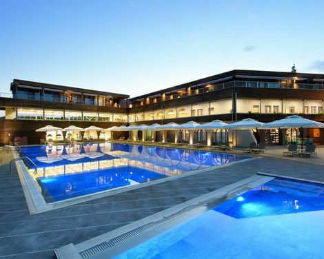 Blue Dolphin Hotel