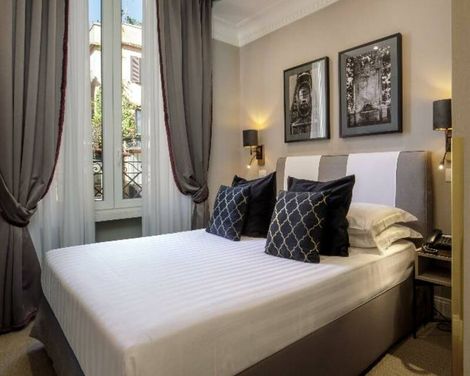Hotel Condotti-1
