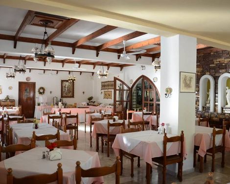 Ladiko Inn Hotel