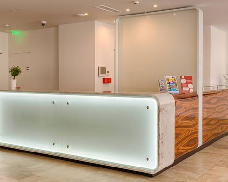 Premium Porto Downtown Hotel