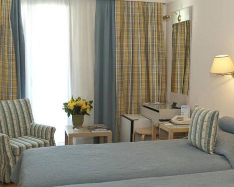 The Park Hotel Piraeus-2