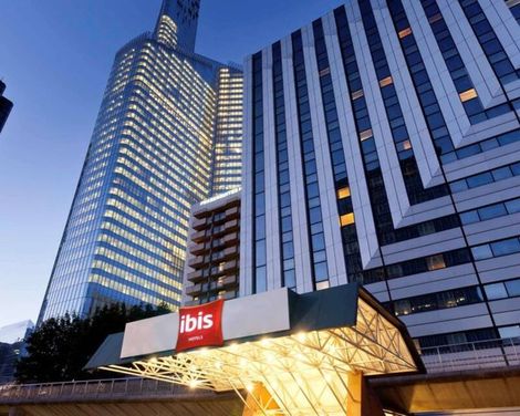 ibis Paris La Defense Esplanade