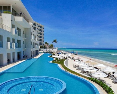 Emporio Cancun