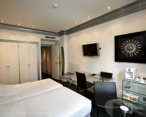 Hotel Lopez De Haro