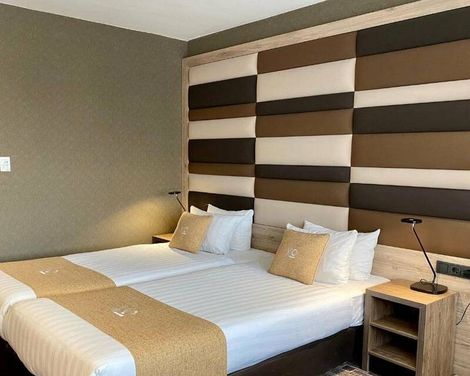 XO Hotels Blue Tower