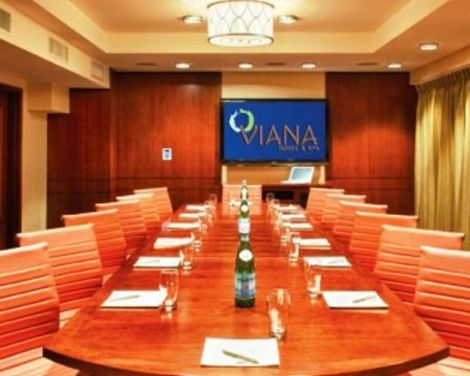 Viana Hotel and Spa, Trademark Collection by Wyndham-3