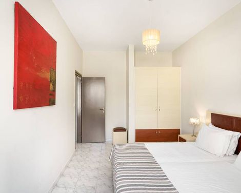Axos Hotel