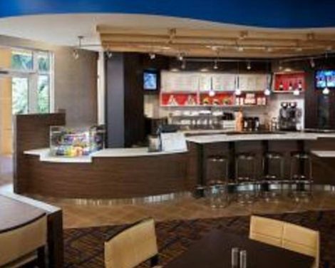 Courtyard by Marriott Miami Dadeland