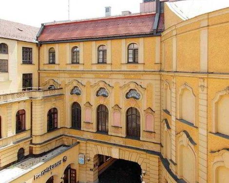Hotel Deutsches Theater Stadtmitte