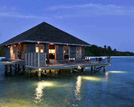 Komandoo Island Resort & Spa