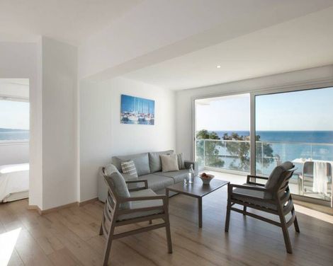 Harmony Bay Hotel