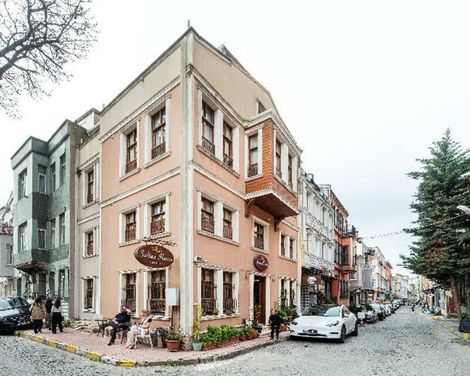 Sultan House