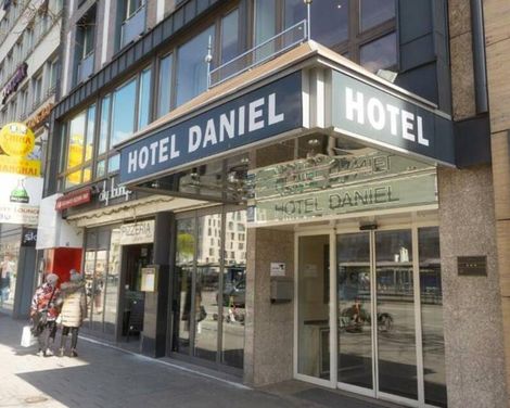 Daniel-2