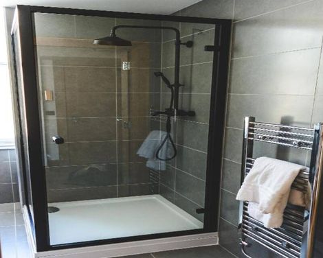 Mono Suites
