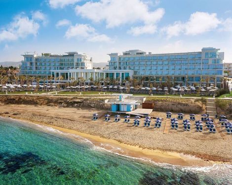 Amavi MadeForTwo Hotels