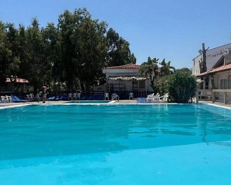 Patti Beach Club