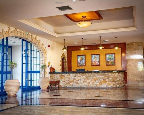 Navarria Hotel