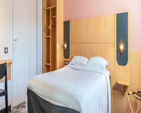 B&B HOTEL Marseille La Valentine Porte d'Aubagne