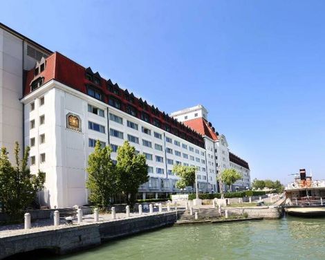 Hilton Vienna Waterfront-1
