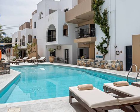 Nami Hotel & Suites