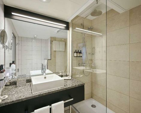 NH Frankfurt Airport