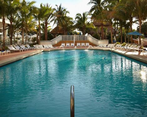Cadillac Hotel & Beach Club
