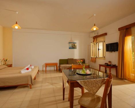 Fotis Studios & Apartments