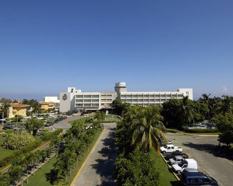 Cubanacan Hotel Comodoro-2