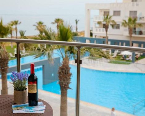 Blue Lagoon Kosher Hotel