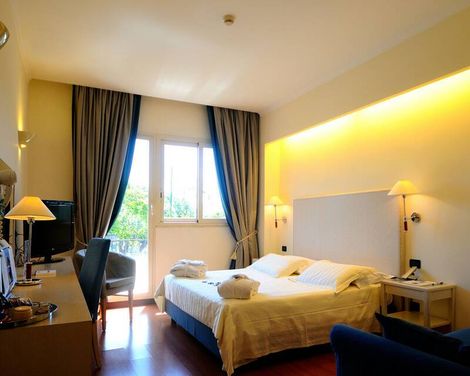 Best Western Globus Hotel-2