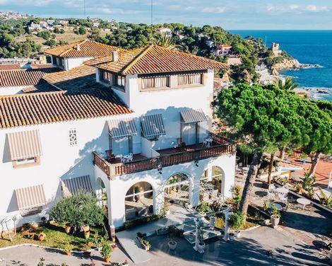 Hotel Roger De Flor By Seleqtta