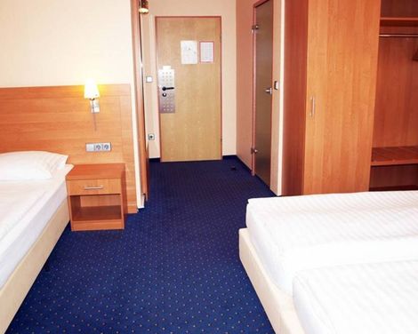 Plaza Inn Berlin-Charlottenburg-3