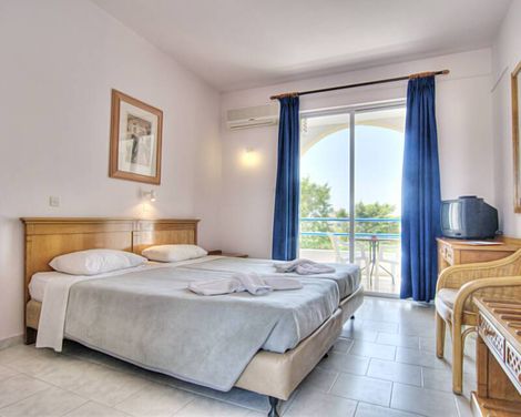 Lardos Bay Hotel
