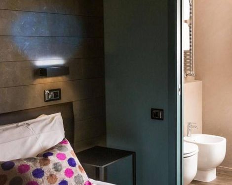 Globus Urban Hotel
