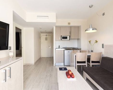 Palm Garden Apartments-2