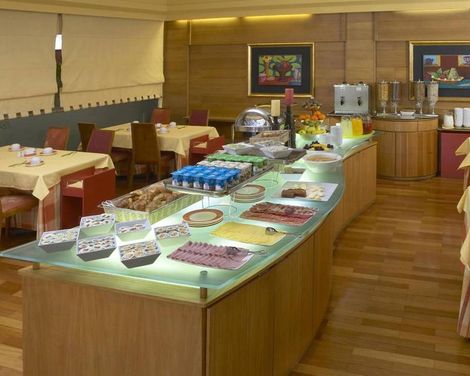 Hotel Dom Henrique Downtown