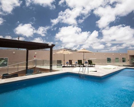 Holiday Inn Express Cabo San Lucas