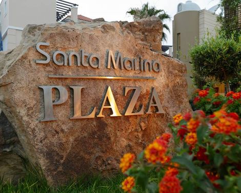 Giannoulis Santa Marina Plaza