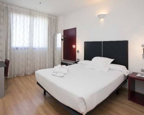 Hotel ILUNION Aqua 3-1