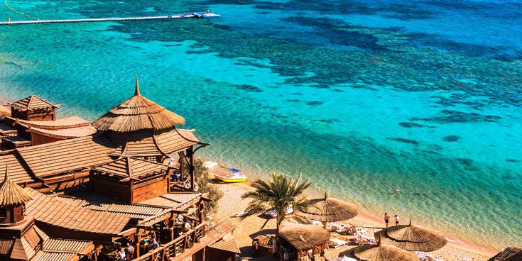 Strand in Sharm El Sheikh am Roten Meer in Ägypten