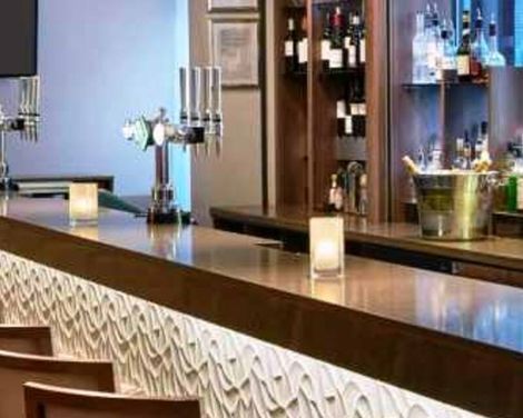 DoubleTree by Hilton London Angel Kings Cross-2