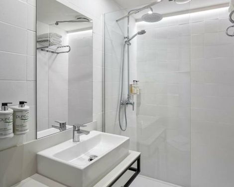 B&B Hotel Figueres-0