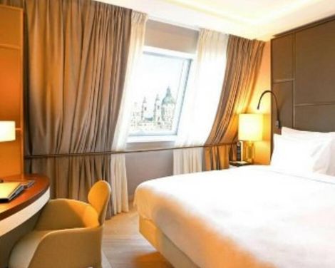 Kempinski Hotel Corvinus Budapest-1
