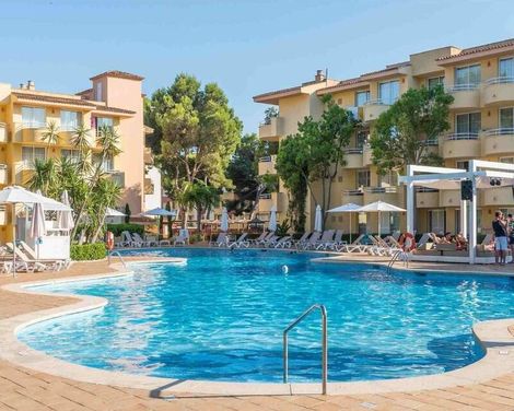 Protur Floriana Resort Aparthotel-3